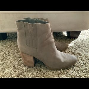 Light brown booties